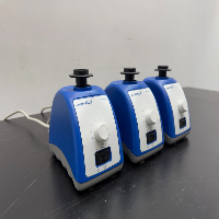 VWR Analog Vortex Mixer - Quantity - 3 image 1